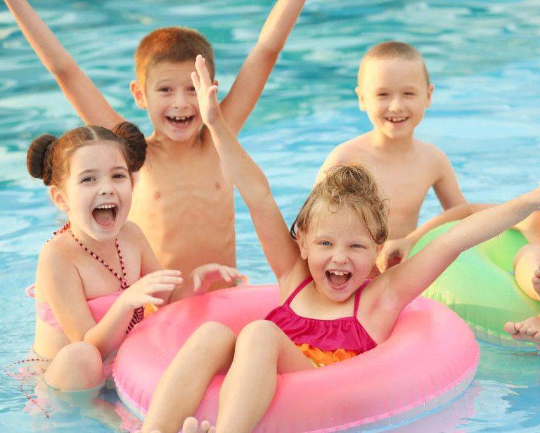 media.Slide_Piscina_7HotelAbacus_Cesenatico