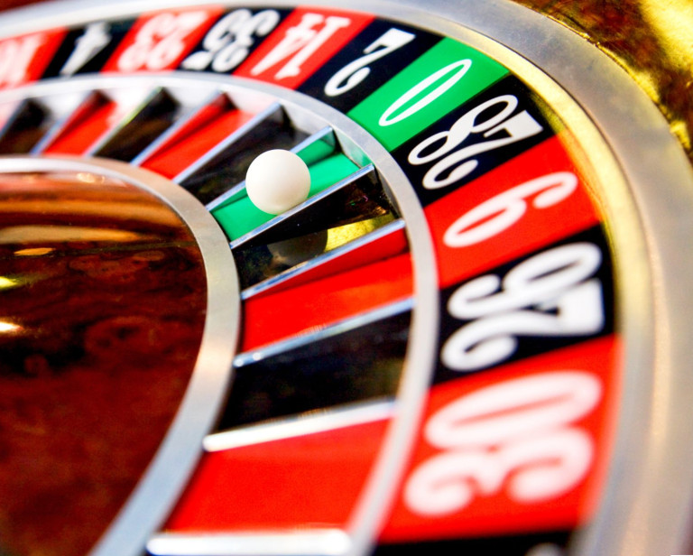 media.roulette_slide