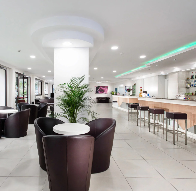 media.Slide_Bar_1HotelAbacus_Cesenatico